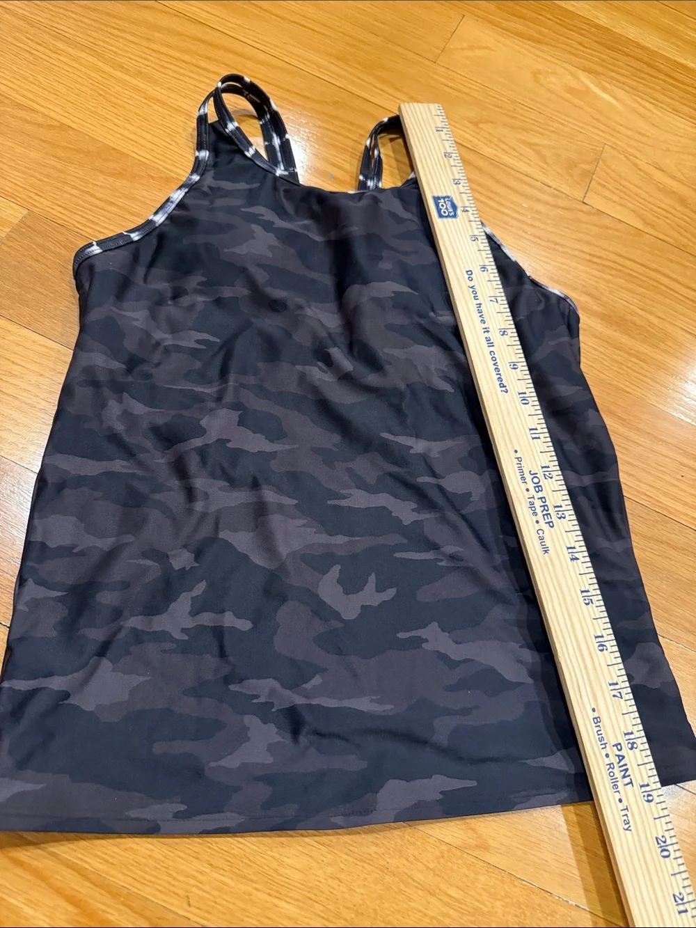 Athleta Girl camo tank top size XXLARGE. (16).